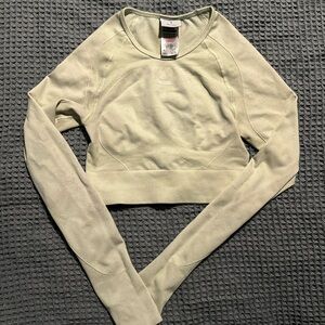 Gym shark long sleeve top